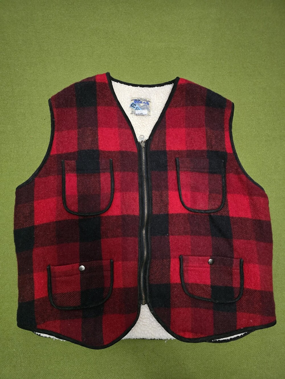 Vintage Northern Spirit Wear Red & Black Buffalo Plaid Sherpa Vest
